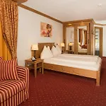 Dufour - Adults Only 3*